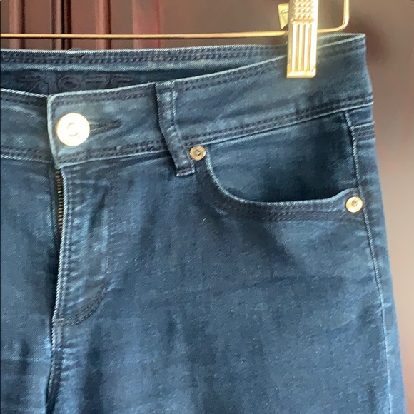 Dark blue jeans - Picture 3 of 3